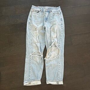 American Eagle 90s Boyfriend Light Blue Distressed Jeans - 6 LONG size
